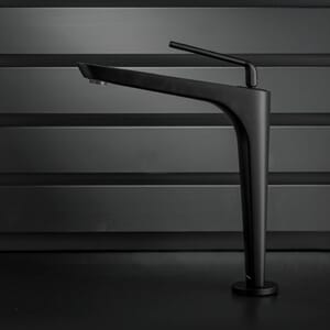 Orama servantkran høy, sort matt