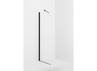 6314956 Liam glassfelt sort.jpg